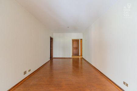 13_photo/94dce3ec2d.180484012494de54-ATLAS-f816b79d-346c-431a-af9b-8934fc898b4f.jpg de apartamento para alugar com 5 quartos, 334m² em São Francisco, Curitiba