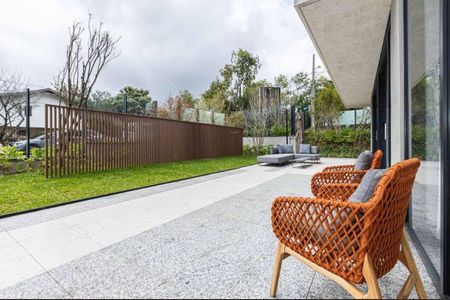 31_photo/94dce3ec59.0f81dd1a9a4f6ffb-ATLAS-b5bf935f-cac2-46ed-9466-6e63c456843a.jpg de apartamento à venda com 2 quartos, 131m² em Bigorrilho, Curitiba