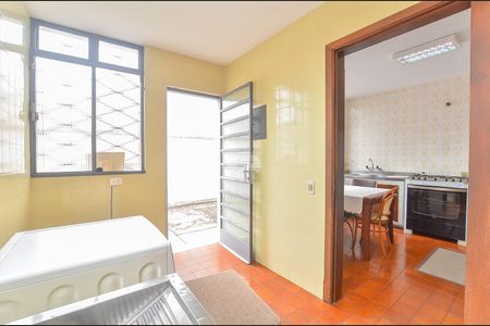 1_photo/94dce3ec9f.ead0744c2329e0c8-ATLAS-062baa20-d4c7-40cf-8f01-1ec71341608a.jpg de casa à venda com 0 quarto, 210m² em Bigorrilho, Curitiba