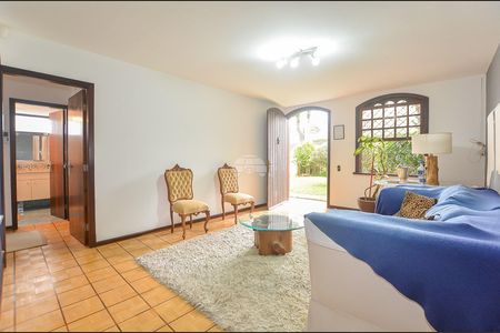 5_photo/94dce3ec9f.ead0744c2329e0c8-ATLAS-0f5d48b7-6afa-4ef1-a1b8-dee5b4a52e05.jpg de casa à venda com 6 quartos, 210m² em Bigorrilho, Curitiba