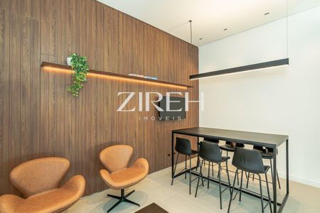 10_photo/94dce3ecf9.bff9158053f2ac8a-ATLAS-3fedcd01-9462-4371-aab9-bafc8cb411ef.jpg de apartamento à venda com 3 quartos, 340m² em Bigorrilho, Curitiba