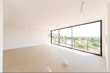 3_photo/94dce3ecf9.da62e86e1a10eeeb-ATLAS-ff0848bf-d94b-4747-94dd-9f062c862234.jpg de apartamento à venda com 2 quartos, 131m² em Bigorrilho, Curitiba