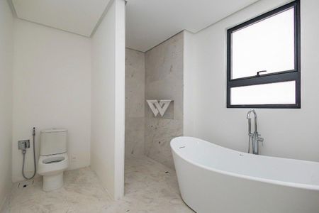 37_photo/94dce3ecf9.e889be4d91d32ec5-ATLAS-1cc5431c-ccaa-4b3f-8ad9-455b7b5a7f39.jpg de apartamento à venda com 4 quartos, 217m² em Bigorrilho, Curitiba