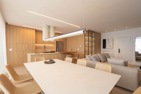 7_photo/94dce3ecff.d68efd7518b77333-ATLAS-9ff63cab-5dd1-438d-9fef-b21ec800523c.jpg de apartamento à venda com 2 quartos, 131m² em Bigorrilho, Curitiba