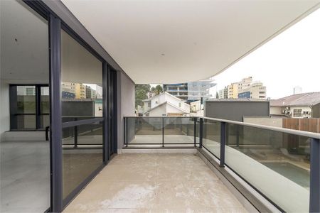 3_photo/94dce3ed43.0df7c710e480879e-ATLAS-7a8500d4-3bfa-4264-b2eb-26a05b3a4de1.jpg de apartamento à venda com 3 quartos, 152m² em Bigorrilho, Curitiba