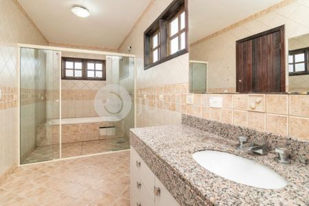 8_photo/94dce3ed6f.f0a63ddbe58566ec-ATLAS-72a3dd2a-e59e-4342-9d81-aa9c0fde907c.jpg de casa para alugar com 3 quartos, 286m² em Bigorrilho, Curitiba