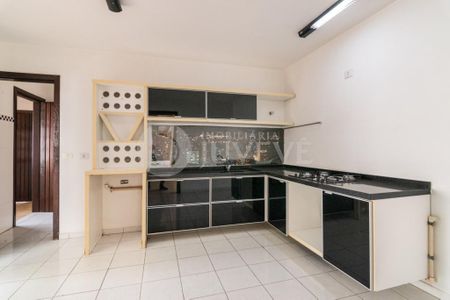 3_photo/94dce3ed6f.f0a63ddbe58566ec-ATLAS-9df582cc-662c-4fd7-a97b-d3bf6e98f90c.jpg de casa para alugar com 3 quartos, 286m² em Bigorrilho, Curitiba