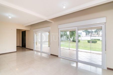 24_photo/94dce3ed6f.f0a63ddbe58566ec-ATLAS-c8572ee6-4bf3-49b5-abb1-95aa7bb1ce5a.jpg de casa para alugar com 3 quartos, 286m² em Bigorrilho, Curitiba