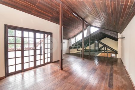 2_photo/94dce3ed6f.f0a63ddbe58566ec-ATLAS-e1f30247-e087-4b94-83f1-06c2fd1801b5.jpg de casa para alugar com 3 quartos, 286m² em Bigorrilho, Curitiba