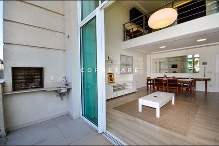 2_photo/94dce3ed8f.fef7d0cca23b67d0-ATLAS-20ad8977-30cb-47dd-b7dc-4bb8dfa8e2d8.jpg de apartamento à venda com 3 quartos, 169m² em Bigorrilho, Curitiba