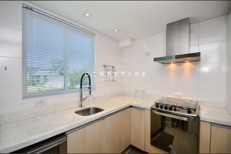 3_photo/94dce3ed8f.fef7d0cca23b67d0-ATLAS-23991171-ba5f-44f8-b668-856fc0fa01fc.jpg de apartamento à venda com 3 quartos, 169m² em Bigorrilho, Curitiba