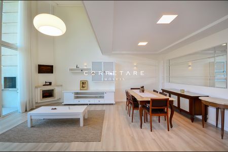 7_photo/94dce3ed8f.fef7d0cca23b67d0-ATLAS-af69b090-b744-4b9c-bf81-bff19b35b1cb.jpg de apartamento à venda com 3 quartos, 169m² em Bigorrilho, Curitiba