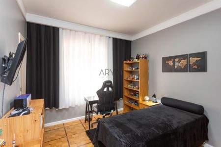 12_photo/94dce3edb7.ba3e4f1a03d92c8a-ATLAS-499005d7-f2fb-4e42-afc1-8d76fe58e9a2.jpg de casa à venda com 3 quartos, 195m² em Bigorrilho, Curitiba