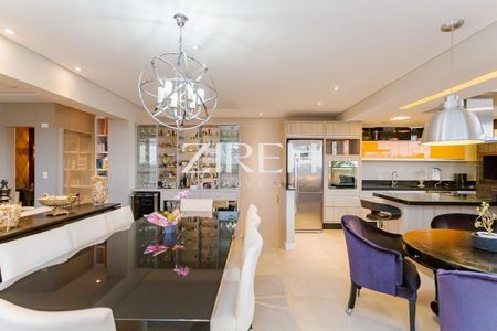 4_photo/94dce3ee05.e0778050d1ee9946-ATLAS-cdd193f1-c8b6-4cea-8f8c-b5e6f19e11cd.jpg de apartamento à venda com 2 quartos, 115m² em Bigorrilho, Curitiba