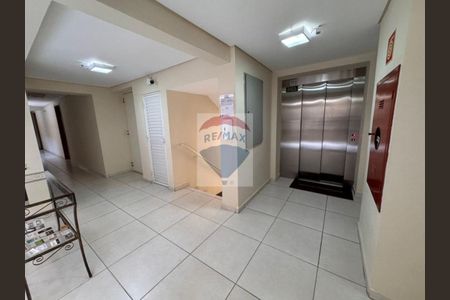 2_photo/94dce3ee07.bae9bb342cbbd25b-ATLAS-2831b15d-aac9-472a-a23e-72b4b7ab1305.jpg de apartamento para alugar com 1 quarto, 37m² em Bigorrilho, Curitiba