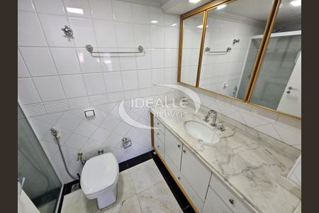 2_photo/94dce3ee39.04f65ae1fbc2345f-ATLAS-26b7ce42-a7b6-4d31-bc71-bea371f7eeef.jpg de apartamento à venda com 3 quartos, 126m² em Bigorrilho, Curitiba