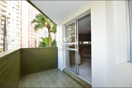 42_photo/94dce3ee45.4c81b0e43f9549c0-ATLAS-ad53bf2b-ed2e-4e56-abcd-9b8edda5f1e7.jpg de apartamento à venda com 4 quartos, 167m² em Bigorrilho, Curitiba