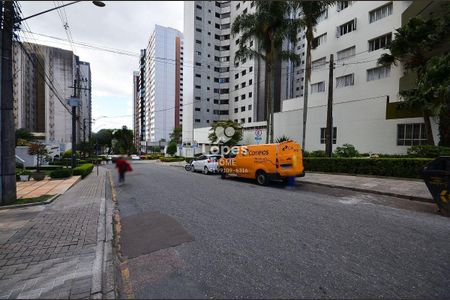 5_photo/94dce3ee45.4c81b0e43f9549c0-ATLAS-cb71ed09-4ac4-4ea3-96e8-fbdd936e2307.jpg de apartamento à venda com 4 quartos, 167m² em Bigorrilho, Curitiba