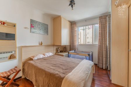19_photo/94dce3ee45.925519a2f2fda1f9-ATLAS-0bd3d2dd-f2d0-4ed4-99f9-0619899d7e1d.jpg de apartamento à venda com 3 quartos, 167m² em Bigorrilho, Curitiba