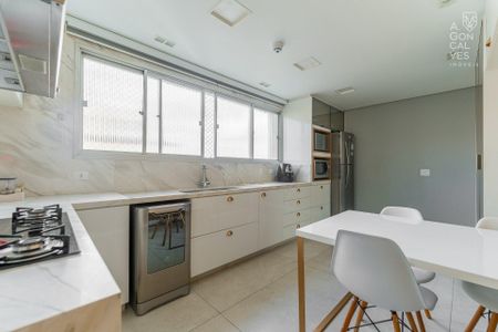 2_photo/94dce3ee45.925519a2f2fda1f9-ATLAS-3bbc3ebc-e0bb-454b-9075-55f5bc628266.jpg de apartamento à venda com 3 quartos, 167m² em Bigorrilho, Curitiba