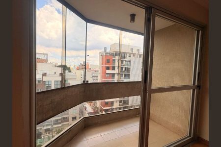 11_photo/94dce3ee47.5bd95c39bd7ad3b9-ATLAS-ee855d66-1a38-4d37-b656-a974202961f7.jpg de apartamento para alugar com 2 quartos, 106m² em Bigorrilho, Curitiba