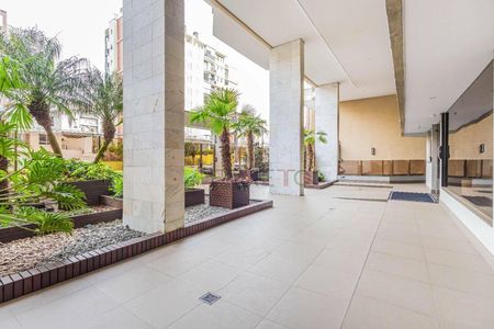 19_photo/94dce3ee47.b79b1587155bb5c5-ATLAS-6b7e9f1b-9fa0-437e-9288-5d542a853aaa.jpg de apartamento para alugar com 3 quartos, 108m² em Bigorrilho, Curitiba