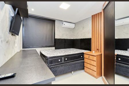 1_photo/94dce3ee47.dc2f81502f5c61b8-ATLAS-0959c314-81fd-4b15-ad8d-a0b52432b0d3.jpg de apartamento para alugar com 2 quartos, 117m² em Bigorrilho, Curitiba