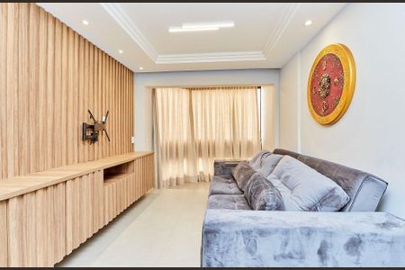 8_photo/94dce3ee47.dc2f81502f5c61b8-ATLAS-2a6f46ba-ebfe-4b77-96dd-b17ded3b3ba1.jpg de apartamento para alugar com 2 quartos, 117m² em Bigorrilho, Curitiba