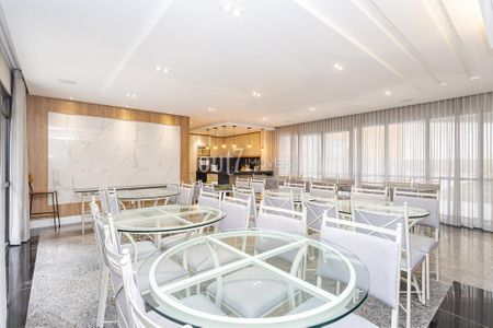 28_photo/94dce3ee51.43db5fed43082da5-ATLAS-486e07c9-c2ef-45a5-b3fc-6b2ffce03bd0.jpg de apartamento à venda com 4 quartos, 226m² em Bigorrilho, Curitiba