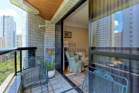 11_photo/94dce3ee51.ff899ae16e3d3820-ATLAS-4f3a0f6e-8eb5-4703-a284-2e628fdcf9cf.jpg de apartamento à venda com 4 quartos, 172m² em Bigorrilho, Curitiba