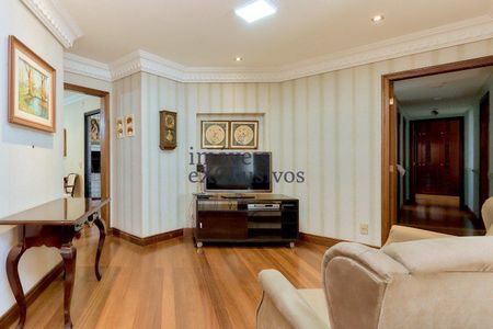 6_photo/94dce3ee51.ff899ae16e3d3820-ATLAS-e40fd65a-c263-4c5d-8913-2ad192eaae28.jpg de apartamento à venda com 4 quartos, 172m² em Bigorrilho, Curitiba