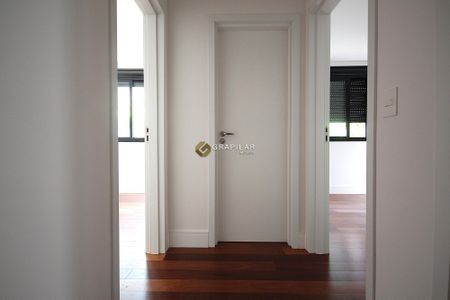 30_photo/94dce3ee6b.34f8ad868b32f7b4-ATLAS-388e0f53-9734-46bc-8ccc-e08d664110cd.jpg de apartamento à venda com 3 quartos, 144m² em Bigorrilho, Curitiba