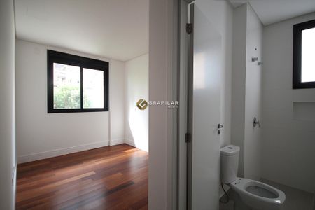 18_photo/94dce3ee6b.34f8ad868b32f7b4-ATLAS-83742ec0-2f44-470f-a2fe-7478e54ca8dd.jpg de apartamento à venda com 3 quartos, 144m² em Bigorrilho, Curitiba