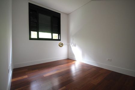 24_photo/94dce3ee6b.34f8ad868b32f7b4-ATLAS-a278fcd5-3b96-4b5a-8323-72ef6ebbdaf3.jpg de apartamento à venda com 3 quartos, 144m² em Bigorrilho, Curitiba