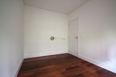 26_photo/94dce3ee6b.34f8ad868b32f7b4-ATLAS-ed119204-fd3a-4591-9a71-ade4ce4e8505.jpg de apartamento à venda com 3 quartos, 144m² em Bigorrilho, Curitiba