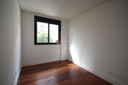 19_photo/94dce3ee6b.34f8ad868b32f7b4-ATLAS-fa42e9ba-fcad-4e0a-bef4-fdd4b4c17cd2.jpg de apartamento à venda com 3 quartos, 144m² em Bigorrilho, Curitiba