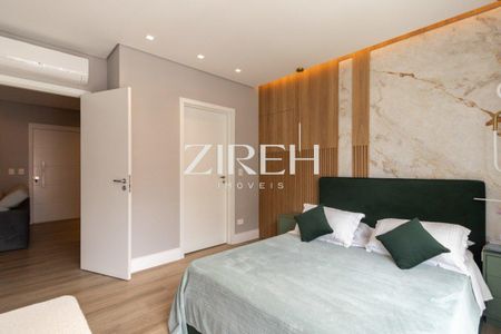 4_photo/94dce3ee6b.5560360c35b87980-ATLAS-8e6aaec5-da9b-4f10-8e4a-339cd59c9b83.jpg de apartamento à venda com 3 quartos, 241m² em Bigorrilho, Curitiba