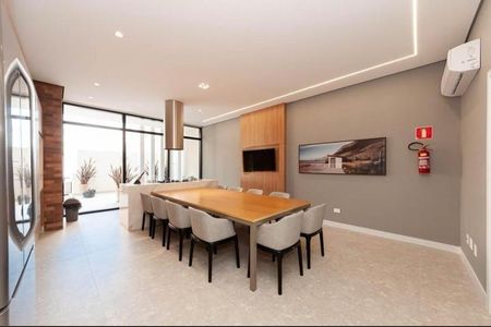 4_photo/94dce3ee6b.e08aa1b65b486a47-ATLAS-232827b1-76c1-460e-a044-c6f2cb94b4de.jpg de apartamento à venda com 2 quartos, 145m² em Bigorrilho, Curitiba