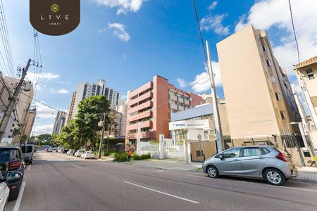 2_photo/94dce3ee7f.b88e781a7551a754-ATLAS-0db3fb6b-418e-47dd-9b71-c12b22013a6f.jpg de apartamento para alugar com 1 quarto, 19m² em Champagnat, Curitiba