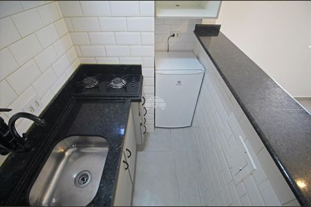 1_photo/94dce3ee7f.cc9fa5e05c812d87-ATLAS-086ee41a-e1c3-4b73-847e-25c1824056d1.jpg de apartamento para alugar com 1 quarto, 19m² em Champagnat, Curitiba