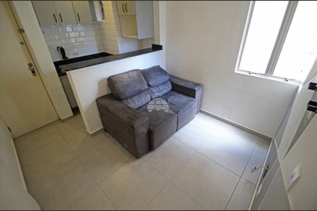 3_photo/94dce3ee7f.cc9fa5e05c812d87-ATLAS-47b1f763-36c4-42f6-8a0f-61bcd5095f3d.jpg de apartamento para alugar com 1 quarto, 19m² em Champagnat, Curitiba