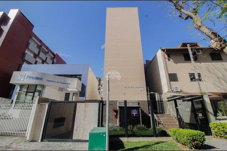 9_photo/94dce3ee7f.cc9fa5e05c812d87-ATLAS-cbaa6e61-36ec-46d0-b305-947894f3ac10.jpg de apartamento para alugar com 1 quarto, 19m² em Champagnat, Curitiba