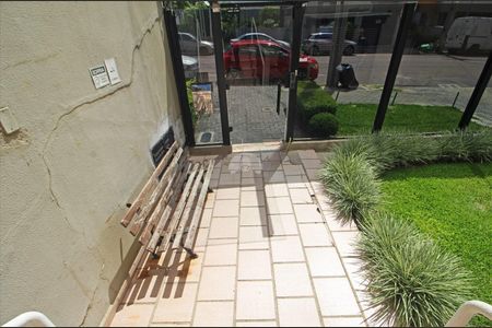 11_photo/94dce3ee7f.cc9fa5e05c812d87-ATLAS-f29ef8cc-b2aa-4c8f-a41d-3dead4872f2c.jpg de apartamento para alugar com 1 quarto, 19m² em Champagnat, Curitiba