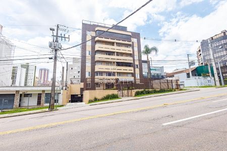 42_photo/94dce3ee9f.0ce26a2ad405f7d1-ATLAS-a84836e3-c6fa-4b59-90d2-481e0048f7d6.jpg de apartamento à venda com 3 quartos, 84m² em Bigorrilho, Curitiba