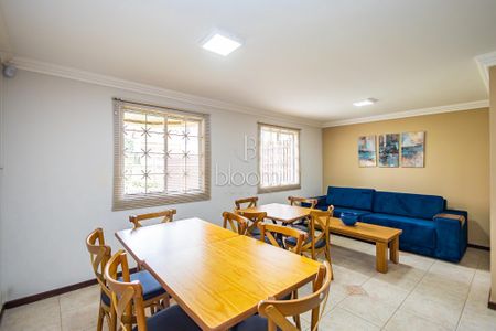 33_photo/94dce3ee9f.0ce26a2ad405f7d1-ATLAS-ced46be0-6609-44eb-a24d-be9fa2e9237d.jpg de apartamento à venda com 3 quartos, 84m² em Bigorrilho, Curitiba