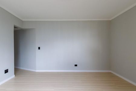 5_photo/94dce3eecb.7feb8c7b8b479cb0-ATLAS-4b892627-ff43-4f70-b30d-a350ef886296.jpg de apartamento à venda com 1 quarto, 40m² em Bigorrilho, Curitiba