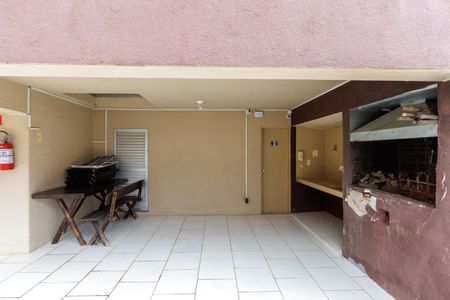 22_photo/94dce3eecb.7feb8c7b8b479cb0-ATLAS-d4bc3f17-d016-492a-bb3e-e3e53090b45b.jpg de apartamento à venda com 1 quarto, 40m² em Bigorrilho, Curitiba