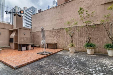 28_photo/94dce3eecf.2a2a0809f48498fb-ATLAS-4737d20e-a64f-46ce-92eb-8094fcb64964.jpg de apartamento à venda com 3 quartos, 130m² em Bigorrilho, Curitiba