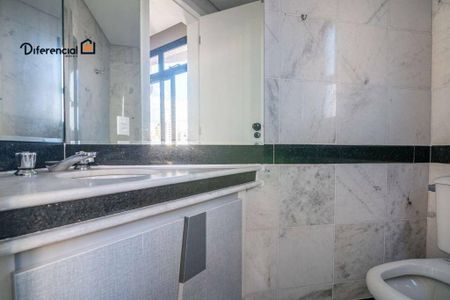 15_photo/94dce3eecf.2a2a0809f48498fb-ATLAS-84b7fdbd-b150-42a4-acf5-aaffc6d706d6.jpg de apartamento à venda com 3 quartos, 130m² em Bigorrilho, Curitiba