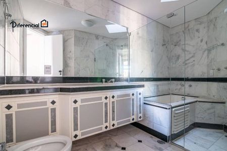 20_photo/94dce3eecf.2a2a0809f48498fb-ATLAS-9f9ab7c2-4ede-45fe-bfec-27ed5b4e78cc.jpg de apartamento à venda com 3 quartos, 130m² em Bigorrilho, Curitiba